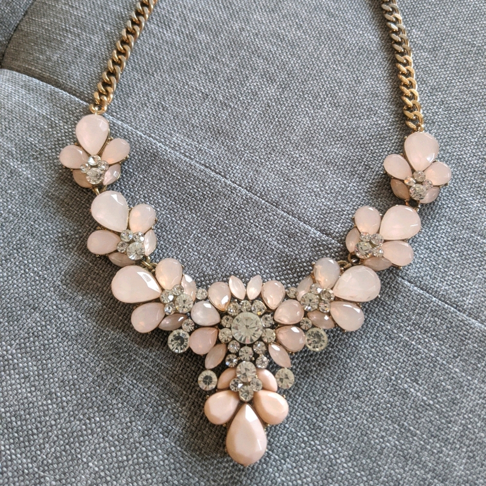 🌸 FREE w/ purchase! 🌸